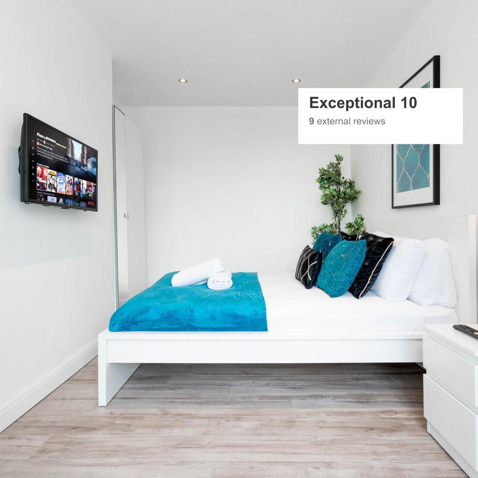 4 Bedroom House - Parking & Garden - Smart Tvs - Netflix - Wifi - Top Rated - 22Cg Бірмінгем Екстер'єр фото